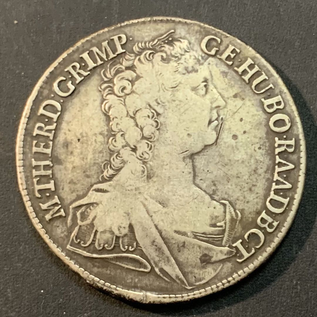 紫瑗钱币—微拍第43期  奥匈帝国 1753年 圣母抱婴 1泰勒 银币