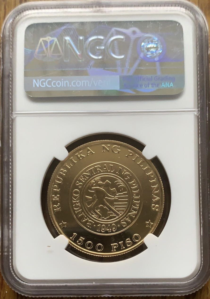 紫瑗钱币—微拍第43期  菲律宾 1977年 新社会5周年 1500比索 金币 20.55克 0.9金 NGC MS68