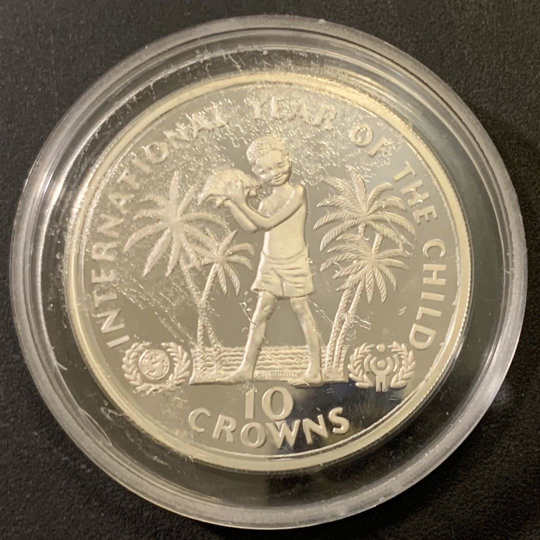 紫瑗钱币—微拍第43期  特克斯与凯恩斯  1982年 国际儿童年 10克朗 23.28克 0.925银 精制