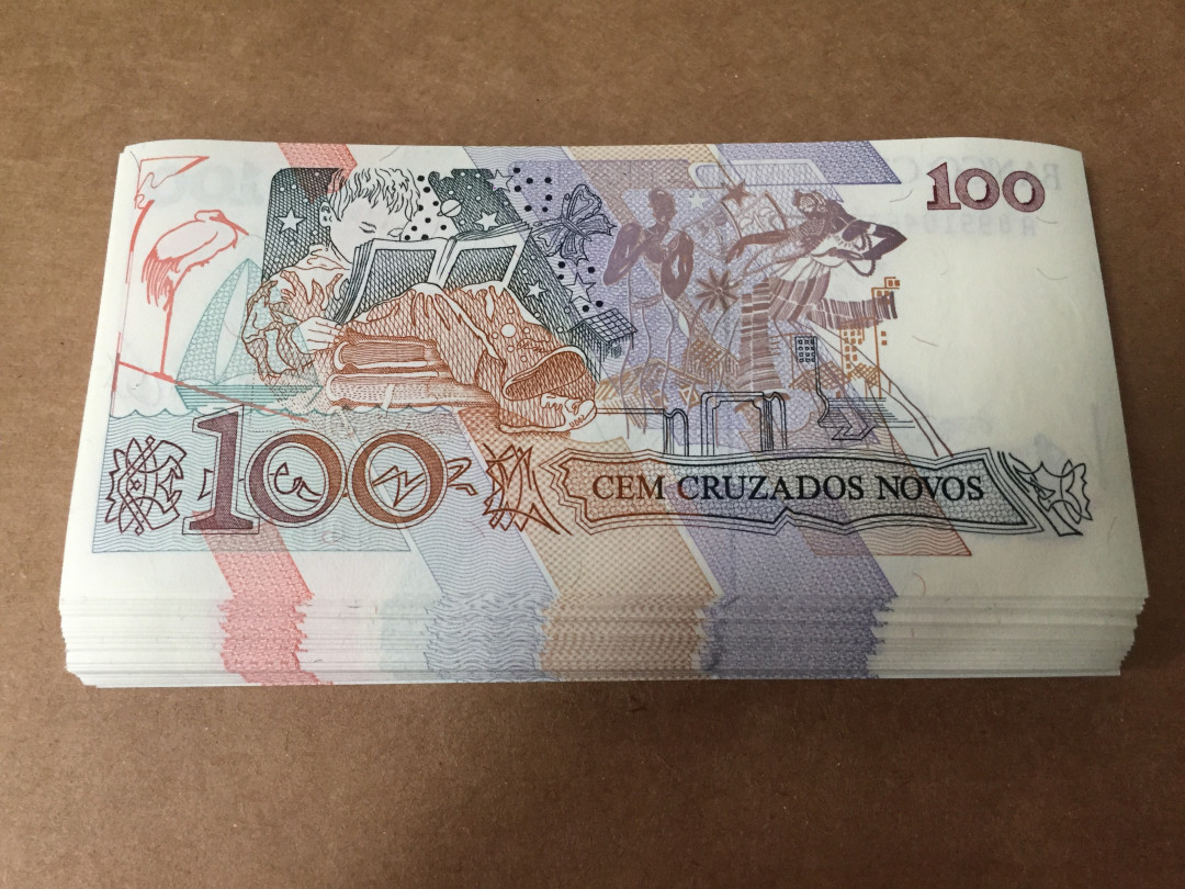 【收藏联盟】第130期拍卖——伊比利亚斗牛士（共55拍） 【2组刀货共200张】巴西 1990年 100克鲁塞罗 女神水印 非常漂亮 全新UNC