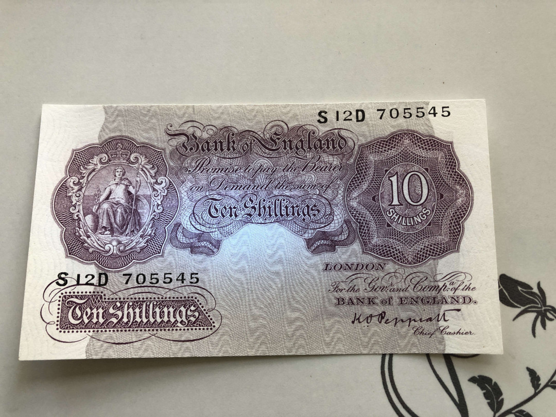 【收藏联盟】第130期拍卖——伊比利亚斗牛士（共55拍） 英国 A序列1940年 10先令 二战期间 紫色版本稀少 全新UNC