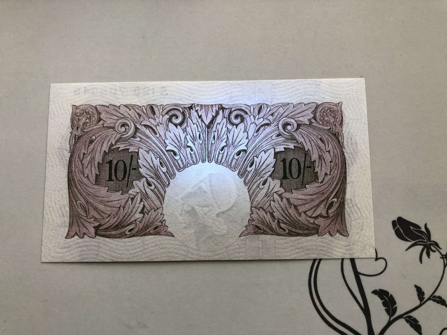 【收藏联盟】第130期拍卖——伊比利亚斗牛士（共55拍） 英国 A序列1940年 10先令 二战期间 紫色版本稀少 全新UNC