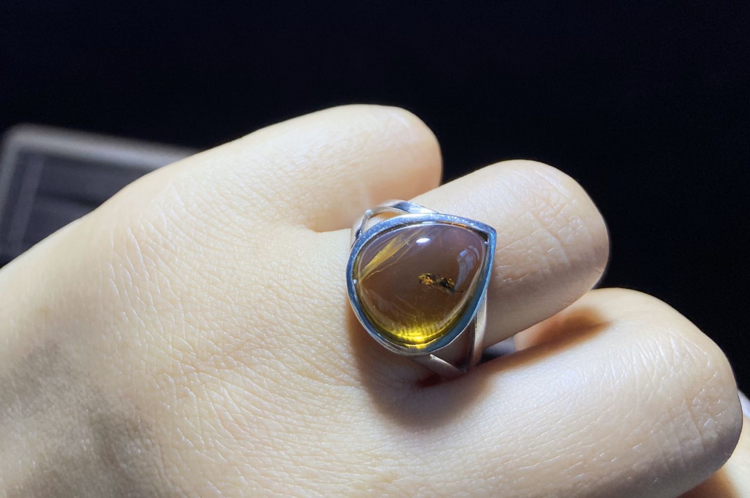 多米、缅甸琥珀混拍专场 虫珀女戒