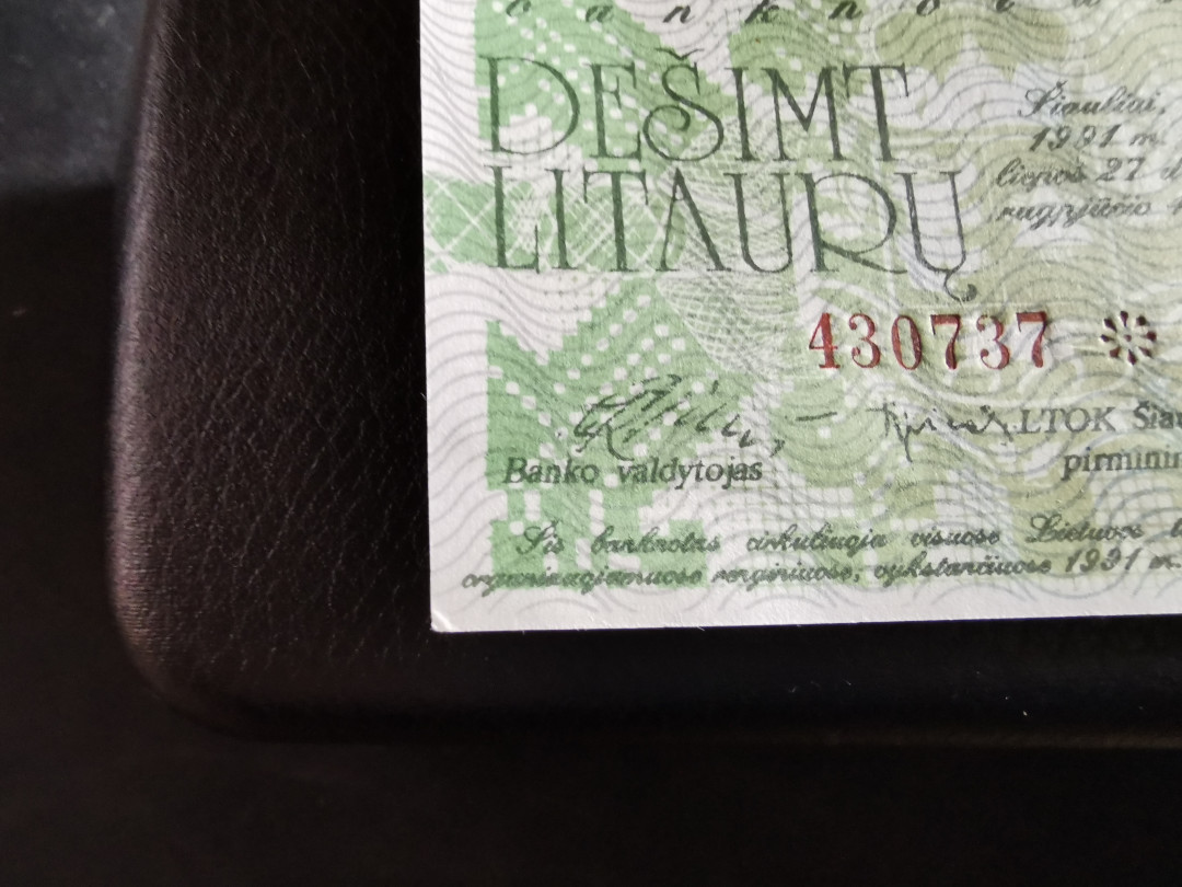 【鲸贝乐淘】千字文·第“男效才良”号拍卖 【立陶宛】1991年奥运系列商业钞10，品相如图，角有微小钝，AUNC 