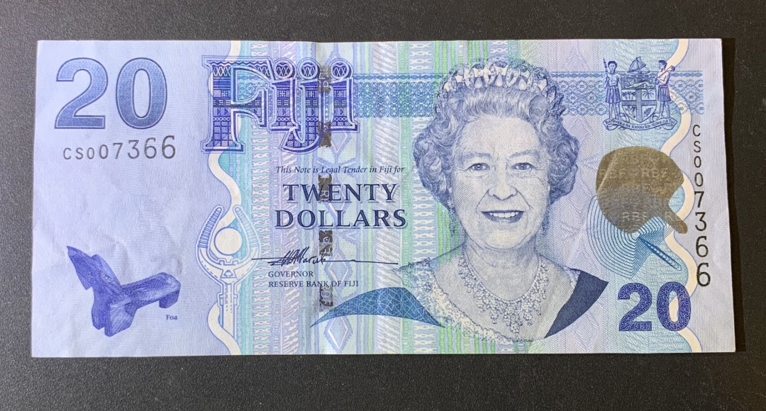紫瑗钱币—微拍第44期—纸币场 斐济 2007年 20元 AU品