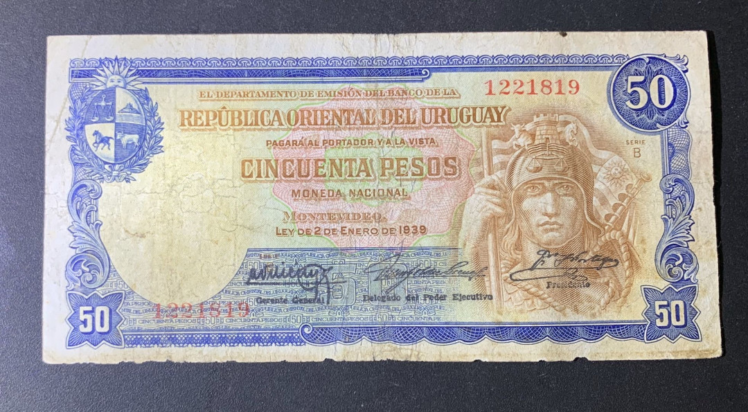 紫瑗钱币—微拍第44期—纸币场 乌拉圭 1939年 50比索 流通品