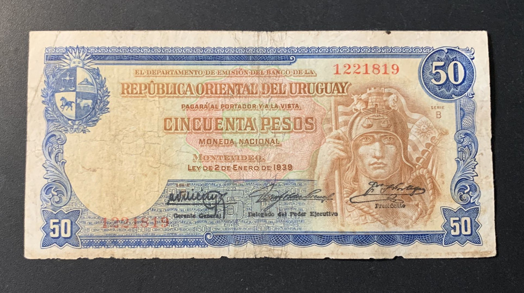 紫瑗钱币—微拍第44期—纸币场 乌拉圭 1939年 50比索 流通品
