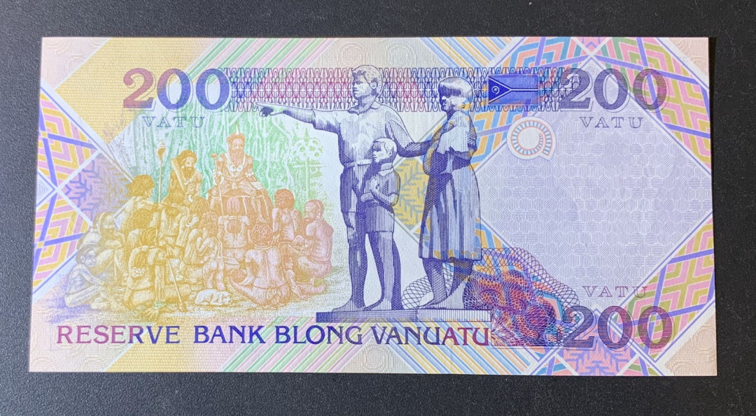 紫瑗钱币—微拍第44期—纸币场 瓦努阿图 1995年 200阿图 AA冠 UNC
