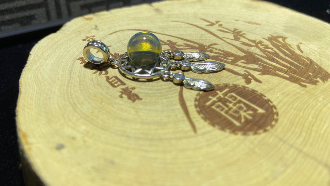 多米、缅甸琥珀混拍专场 多米尼加蓝珀吊坠