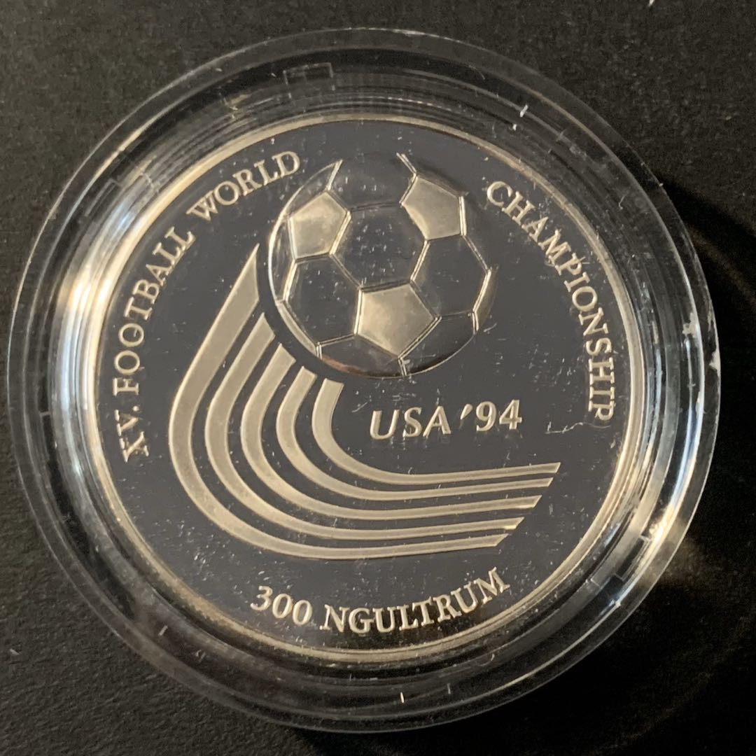 紫瑗钱币—微拍第45期  不丹 1993年 94美国世界杯 300努尔特鲁姆 31.32克 0.925银 精制