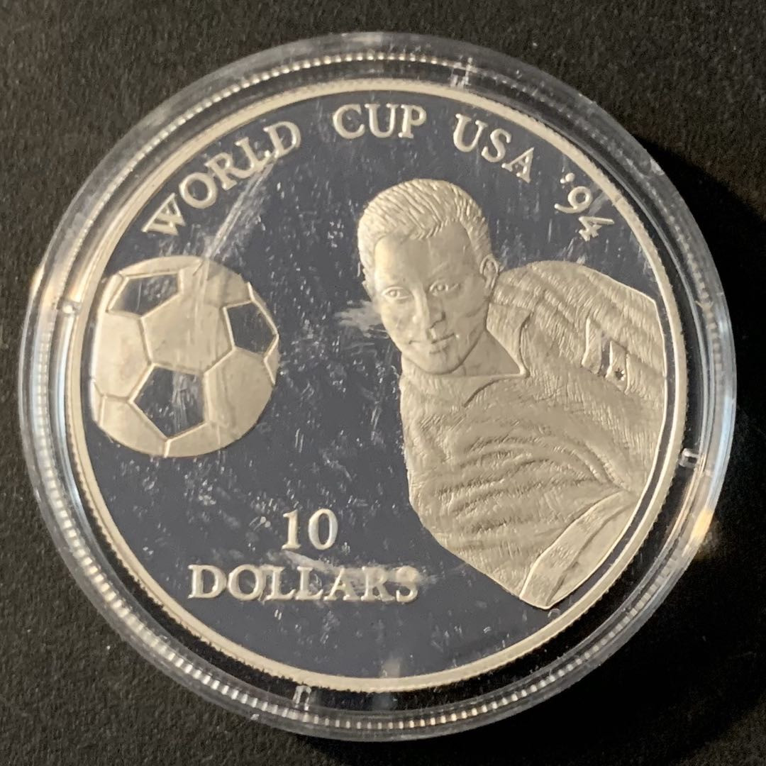 紫瑗钱币—微拍第45期  瑙鲁 1994年 94美国世界杯 10元 31.47克 0.925银 精制