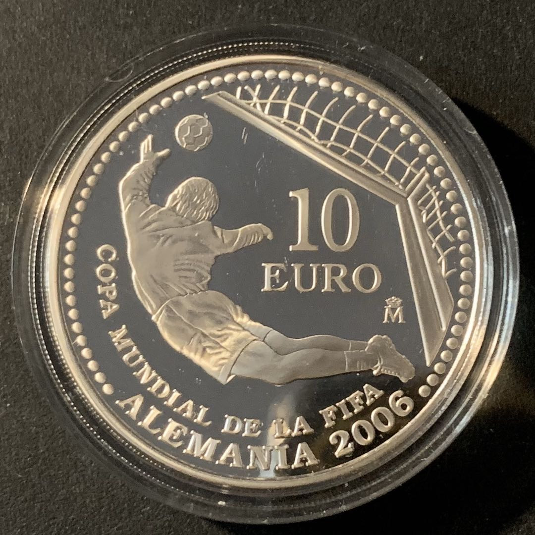 紫瑗钱币—微拍第45期  西班牙 2003年 06德国世界杯 扑球 10欧元 27克 0.925银 精制