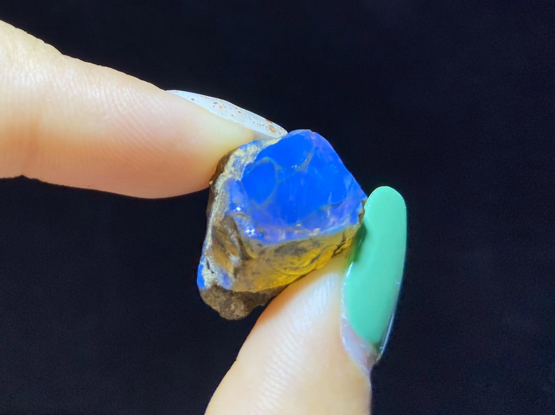 多米尼加蓝珀拍卖 多米尼加蓝珀原石小料