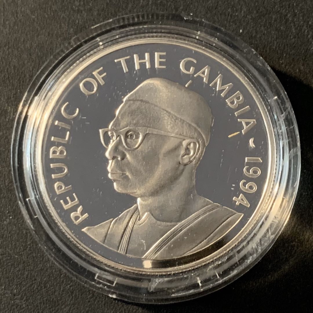 紫瑗钱币—微拍第45期  冈比亚 1994年 94美国世界杯 20达拉西 31.1克 0.925银 精制