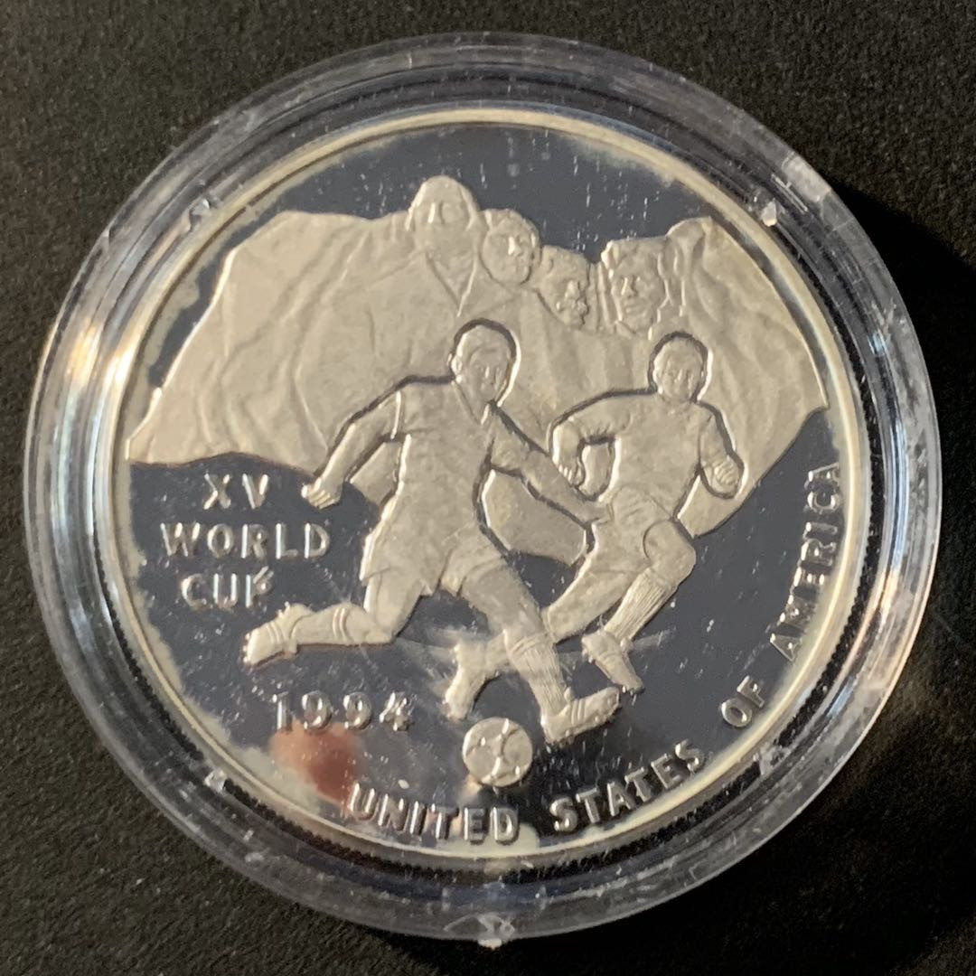 紫瑗钱币—微拍第45期  乌干达 1994年 94美国世界杯 10000先令 20克 0.999银 精制