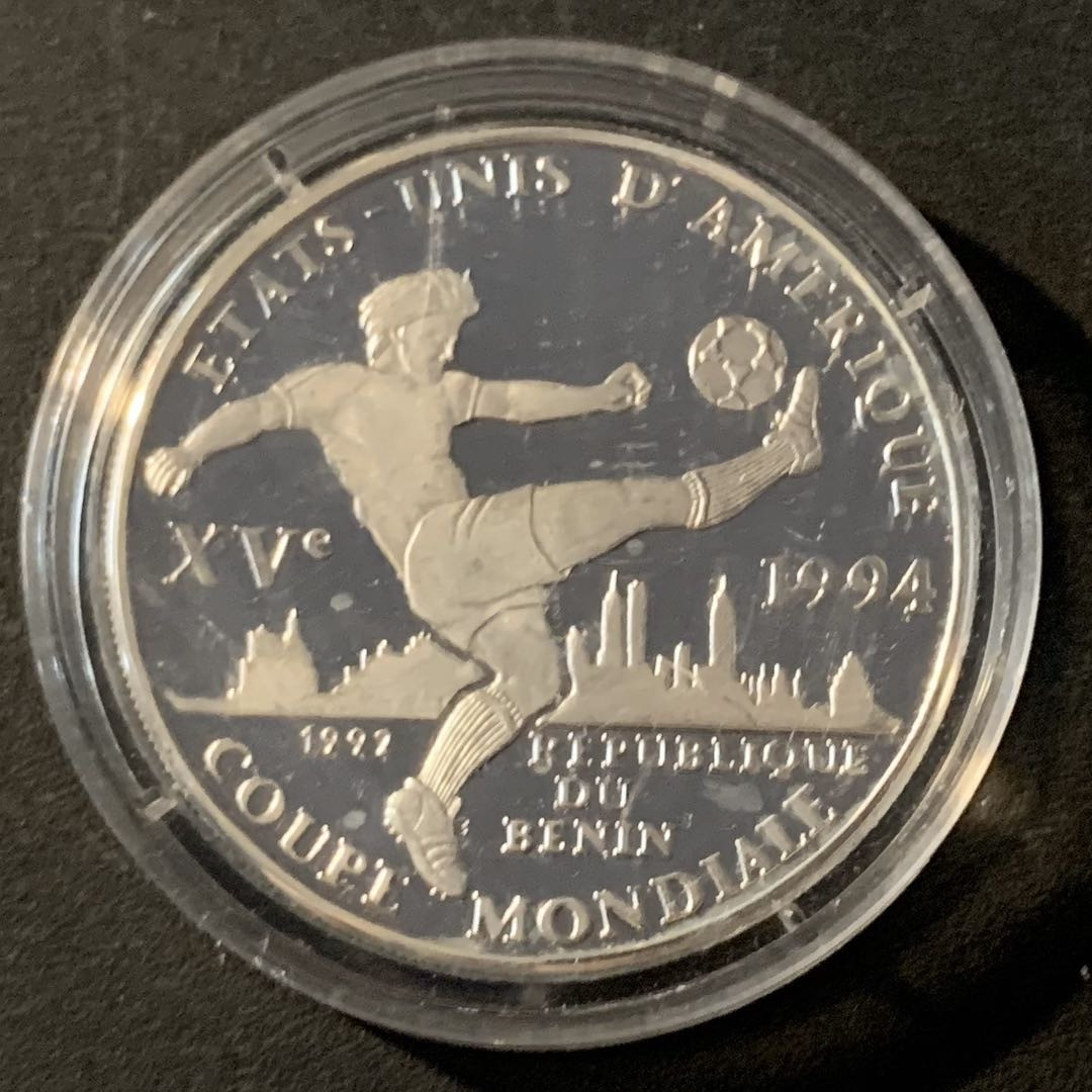 紫瑗钱币—微拍第45期  贝宁 1992年 94美国世界杯 1000法郎 20克 0.999银 精制