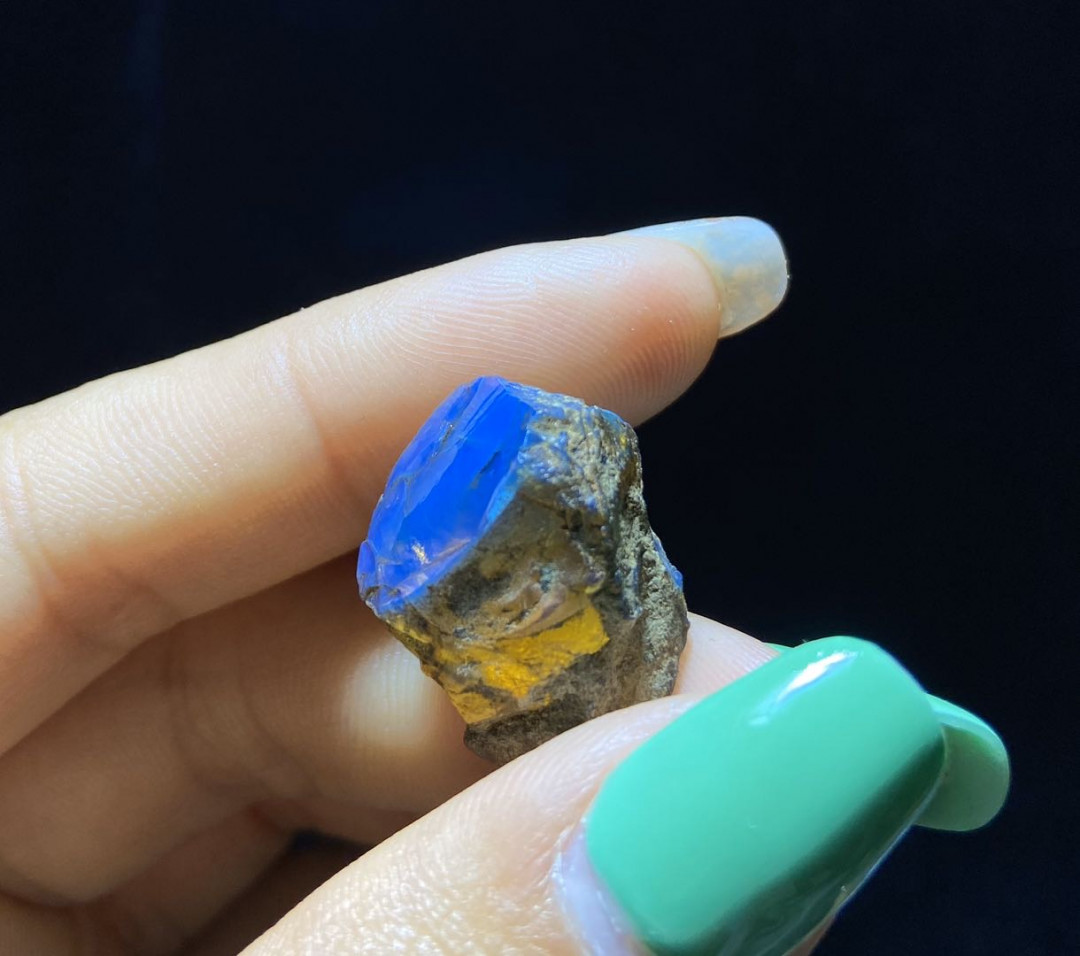 多米尼加蓝珀拍卖 多米尼加蓝珀原石小料