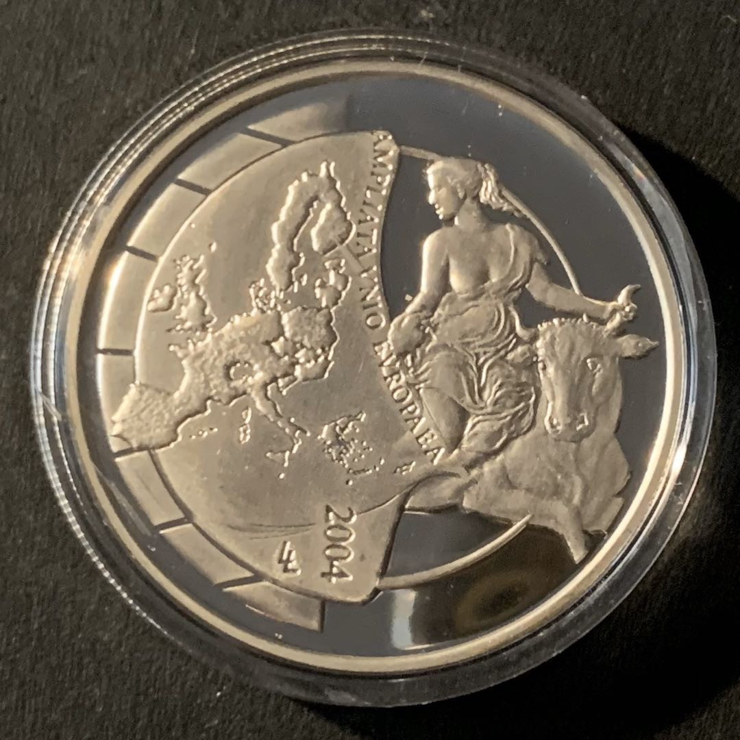 紫瑗钱币—微拍第45期  比利时 2004年 欧罗巴女神 10欧元 18.75克 0.925银 精制