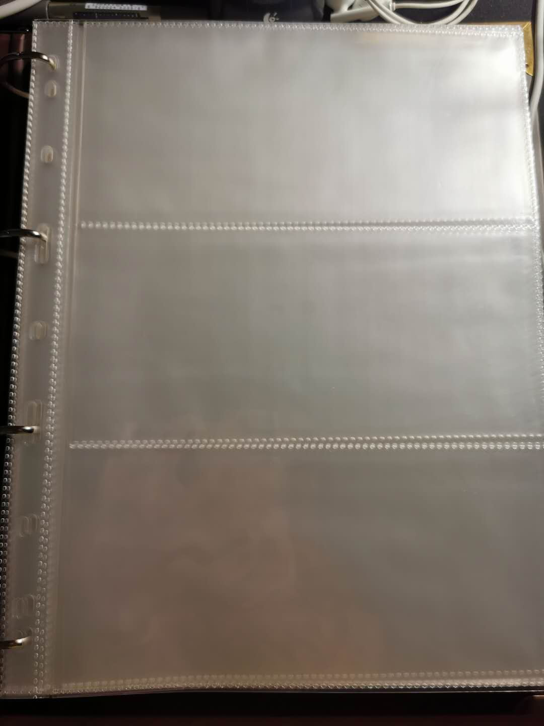 【鲸贝乐淘】千字文·第“男效才良”号拍卖 【收藏册】珍品收藏册，内有65页，双面透明，能放390张纸币