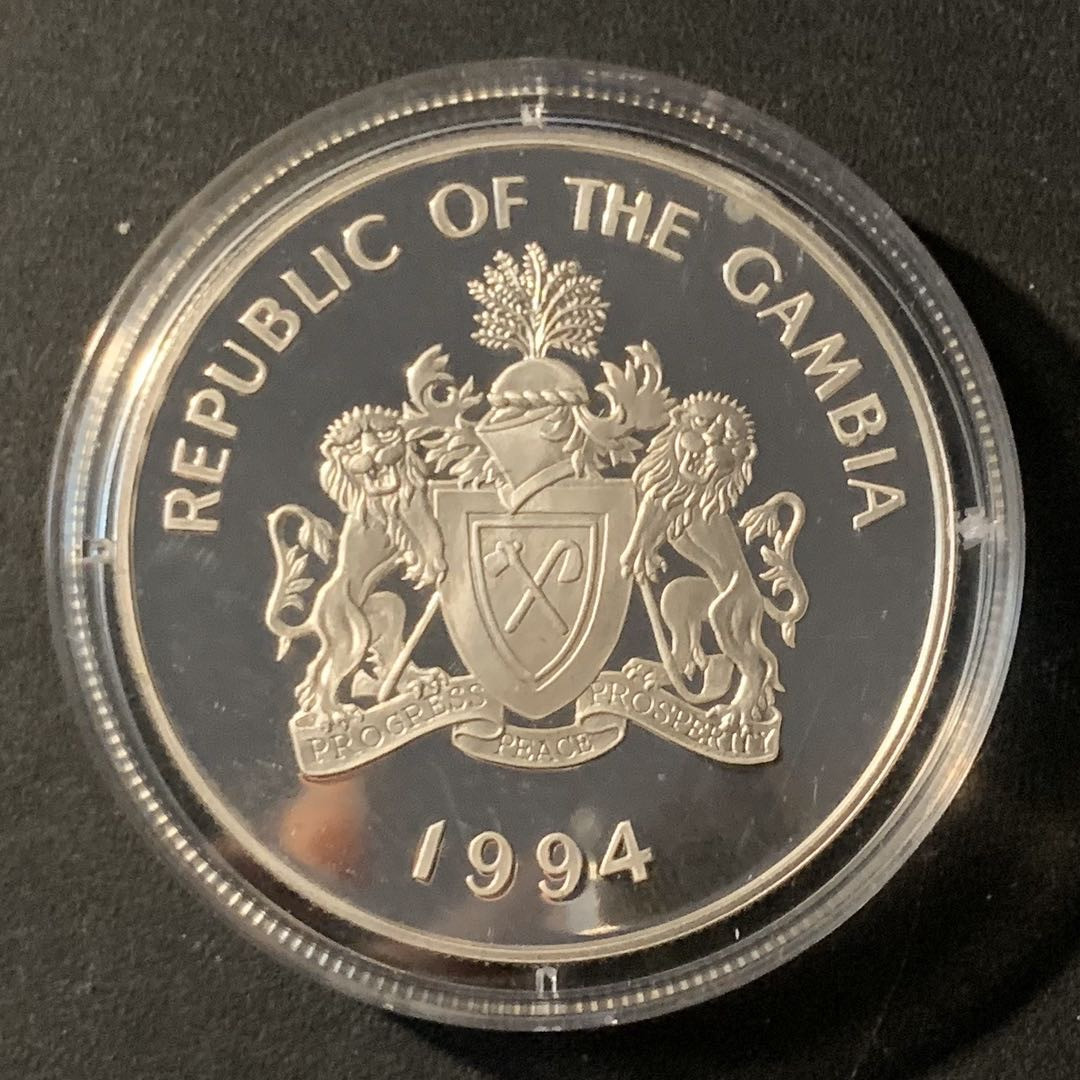 紫瑗钱币—微拍第46期  冈比亚 1994年 亚特兰大奥运会 跑步冲刺 20达拉西 31.1克 0.925银 精制