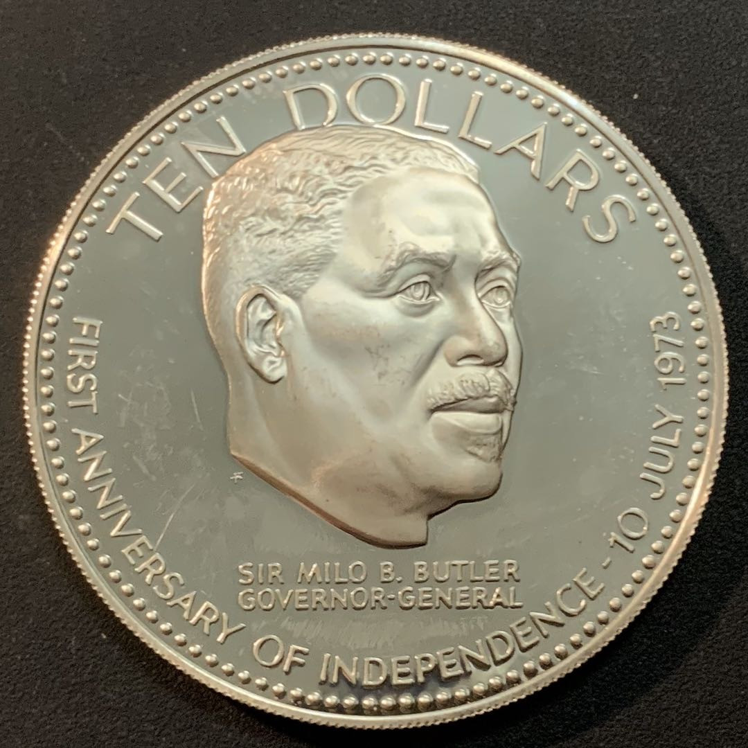 紫瑗钱币—微拍第46期  巴哈马 1974年 独立1周年 10元 50.42克 0.925银 精制