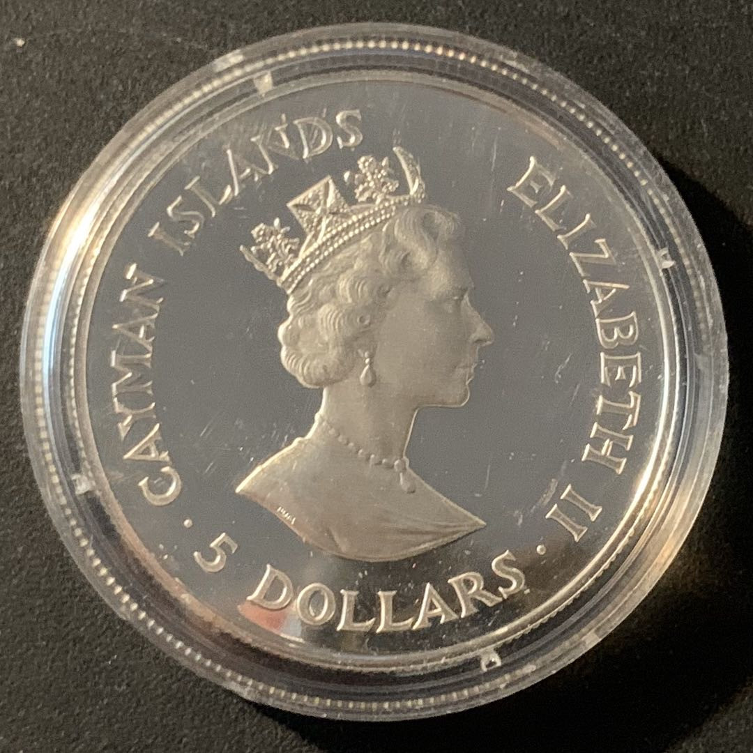 紫瑗钱币—微拍第46期  开曼群岛 1988年 汉城奥运会 帆船 508号 5元  28.28克 0.925银 精制