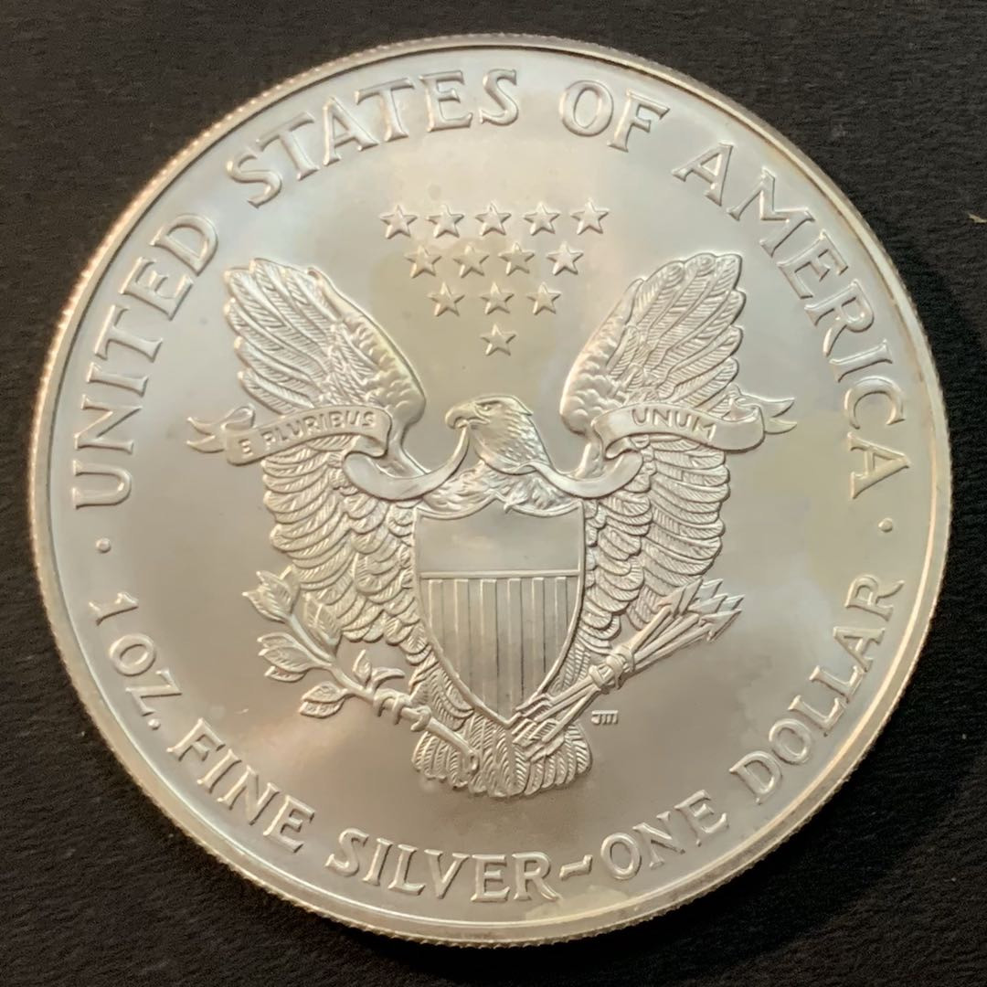 紫瑗钱币—微拍第46期  美国 1999年 行走女神 彩色银币 1盎司 31.1克 0.999银 