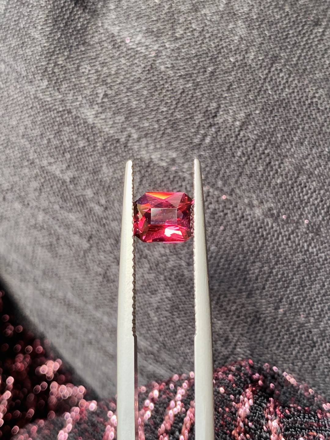 【4月4日 多种裸石、银饰】HH GEMS 4月综合拍卖特辑 GARNET 天然红石榴 1.38克拉 裸石 无证书