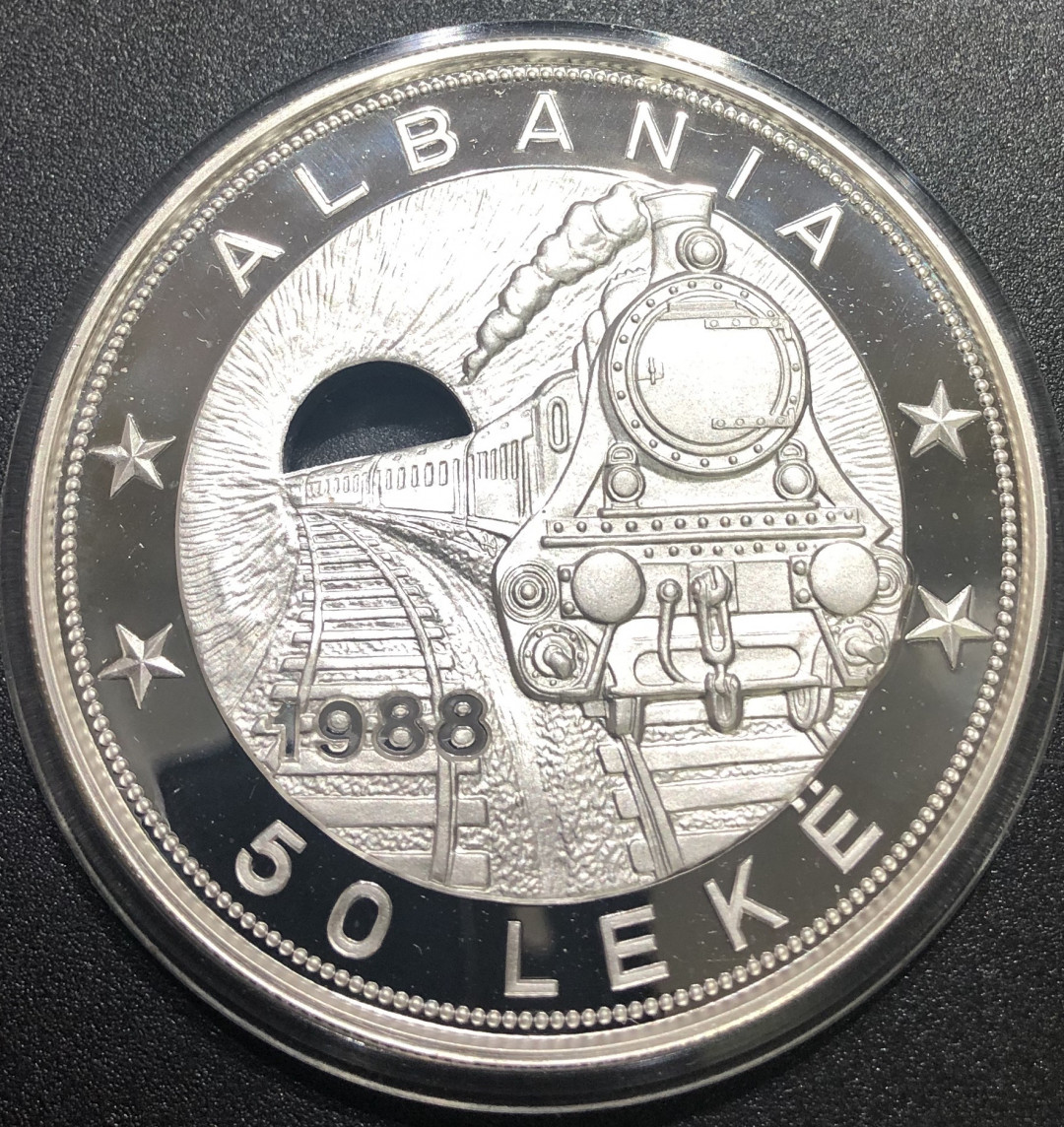 【随心拍&GetCoins】现代钱币拍卖第四十六期 【克劳斯获奖币】阿尔巴尼亚1988年火车过山洞银币