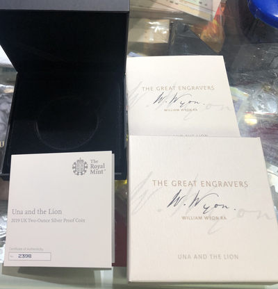 【随心拍&GetCoins】现代钱币拍卖第四十六期 2019年英国 威廉怀恩《尤娜与狮子》 精制银币 NGC69分