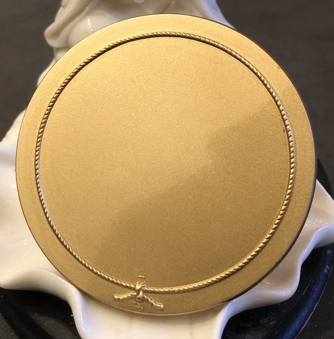 麦朵尔俱乐部第31场拍卖 情人