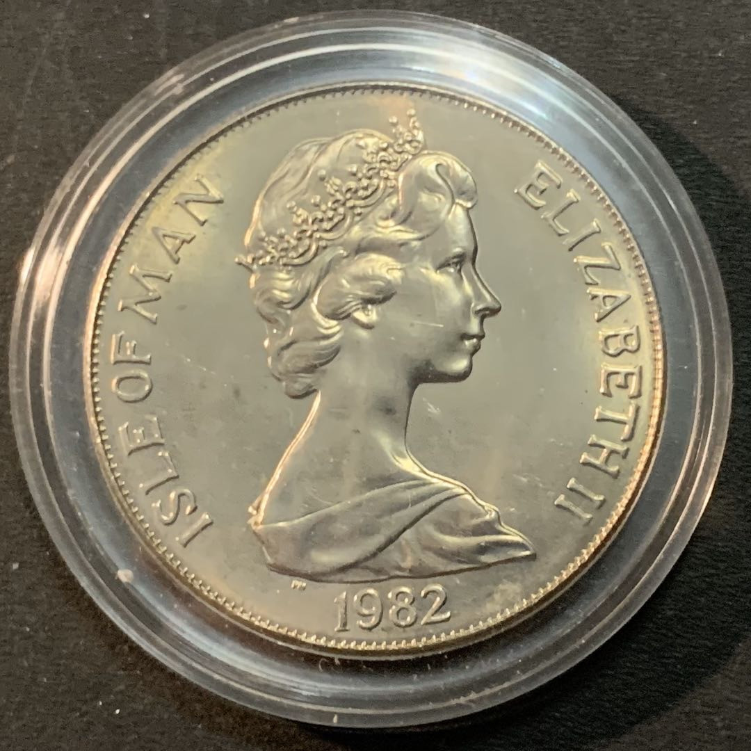 紫瑗钱币—微拍第47期  马恩岛 1982年 西班牙世界杯 1克朗 28.28克 0.925银 