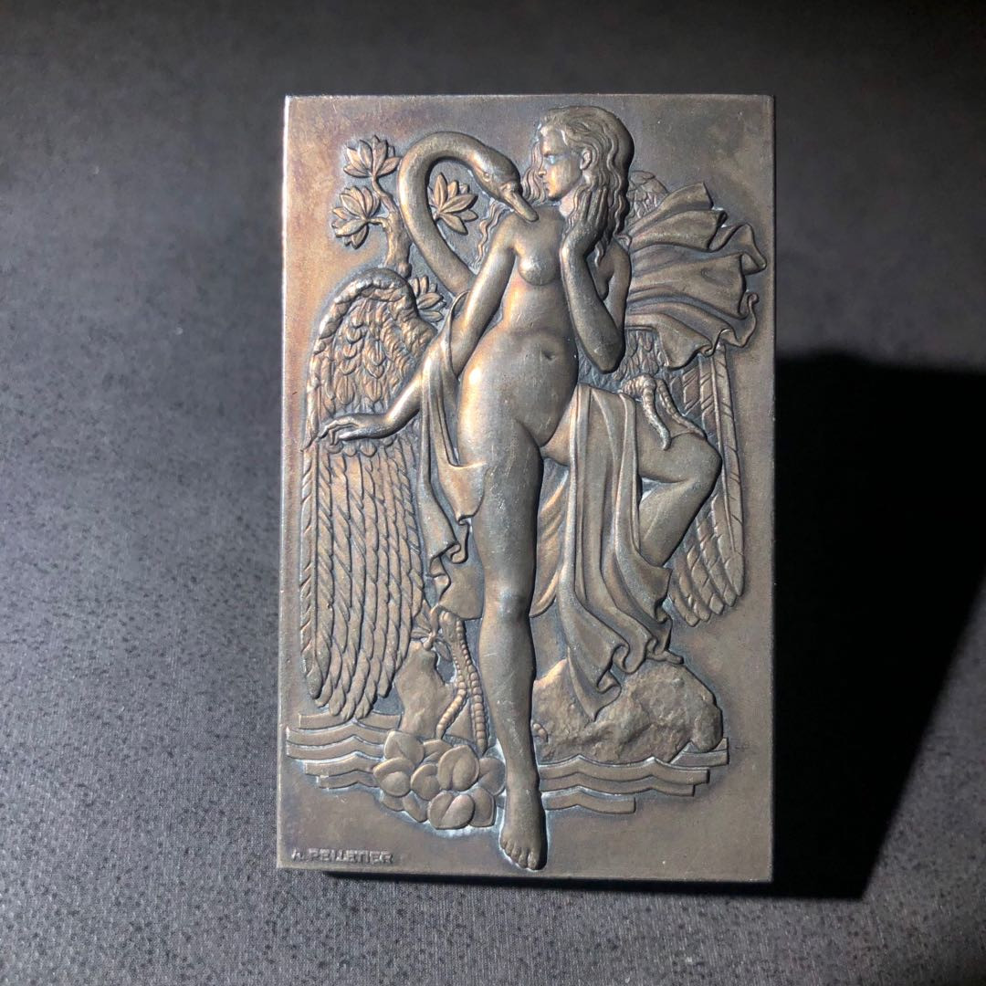 麦朵尔艺术名家34场 丽达与天鹅胸针