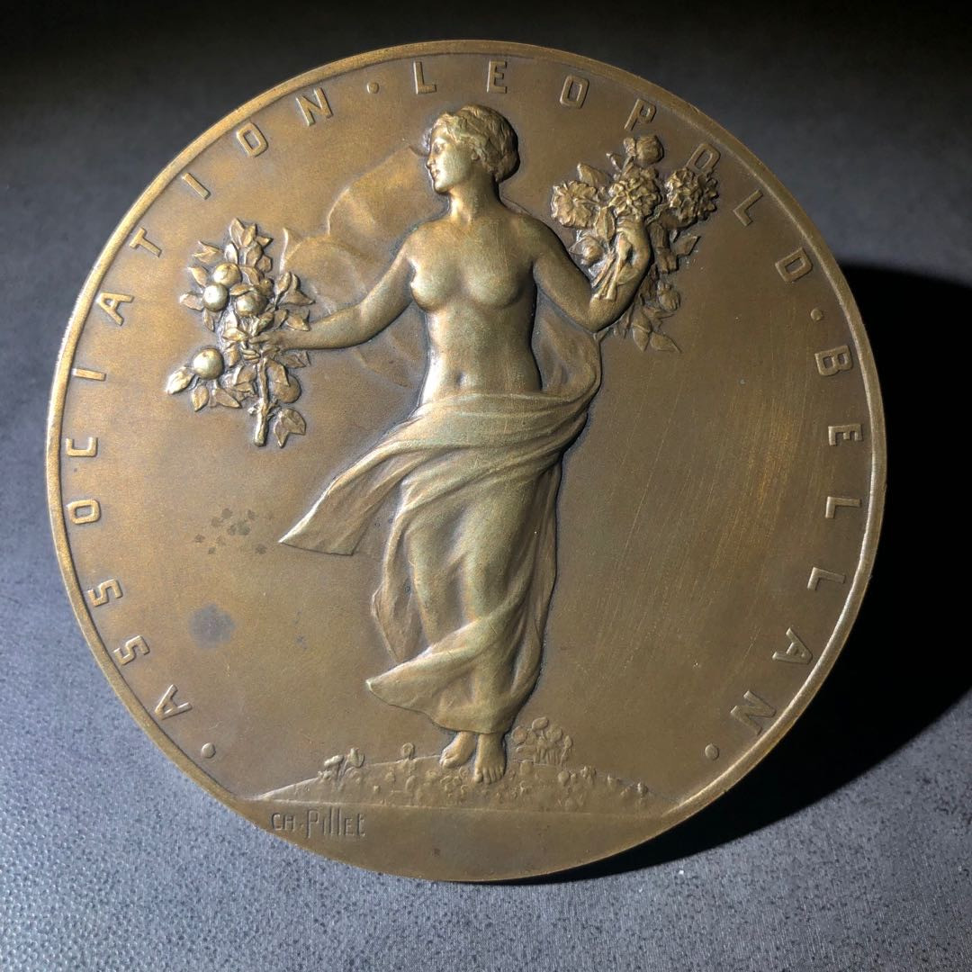 麦朵尔艺术名家34场 白兰协会章