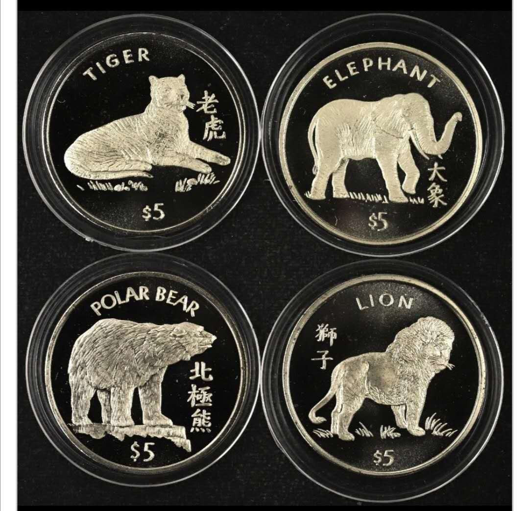 北京马甸外币专卖拍卖第二期。陆续上新敬请关注！ 1997年利比里亚发行非洲野生动物纪念币八枚/套，