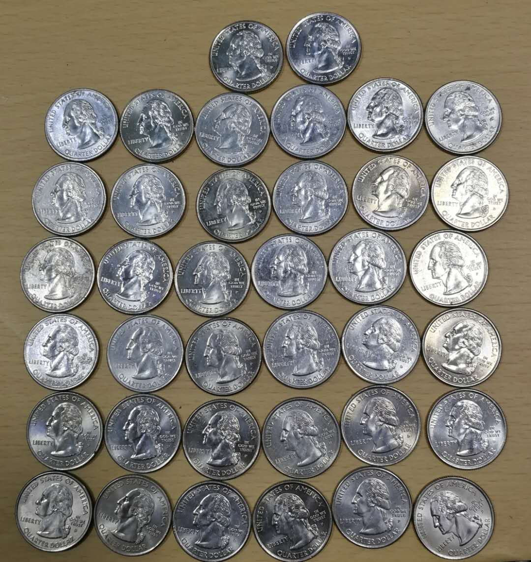 北京马甸外币专卖拍卖第三期，非贵金属硬币专场，陆续上新欢迎关注 美国50洲纪念币38枚不重复，品相如图：80%以上全新末流通