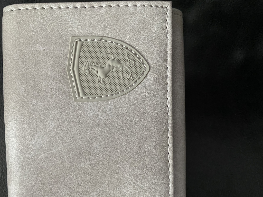 CSIS-GREAT评级精品钱币拍卖第三十二期 彪马 法拉利 联名纪念 长款包 吊牌齐全