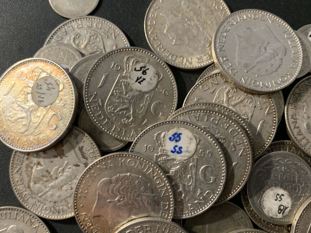 紫瑗钱币—微拍第48期  荷兰 各时期 银币 共 155.3克 很多早期小毫子