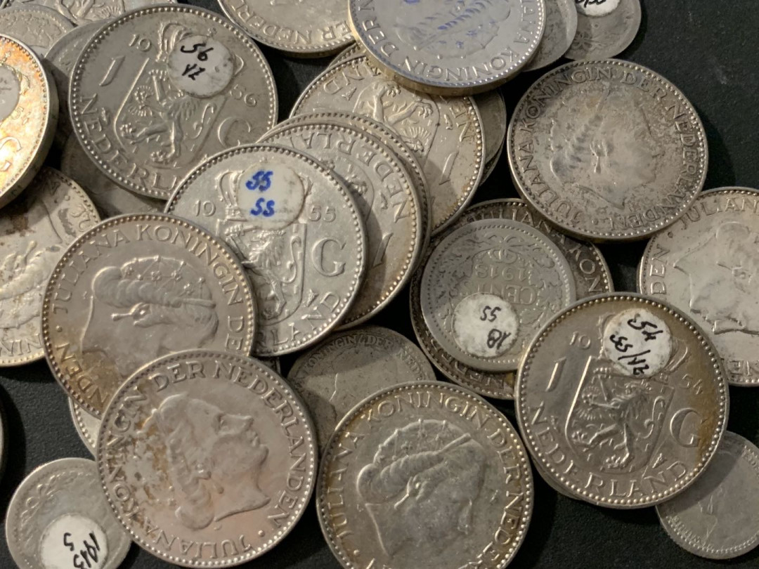 紫瑗钱币—微拍第48期  荷兰 各时期 银币 共 155.3克 很多早期小毫子