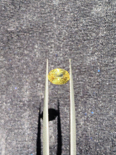 【4月11日 多种裸石、银饰】HH GEMS 4月综合拍卖特辑 - YELLOW SAPPHIRE 天然黄色蓝宝石 1.21克拉 vivid greenish yellow 无烧 有证书 招财利器
