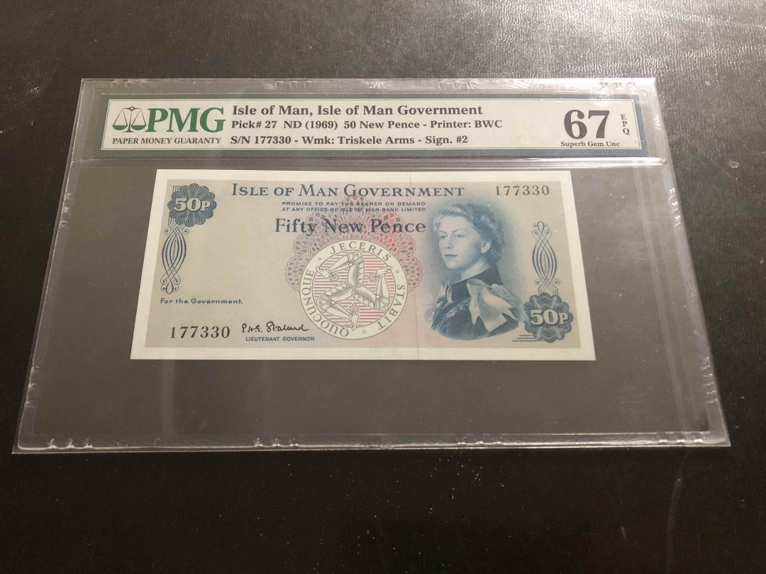【收藏联盟】第132期拍卖——致敬女王（共60拍） 马恩岛 1969年 50便士 PMG67EPQ高分 戎装女王BWC出品 