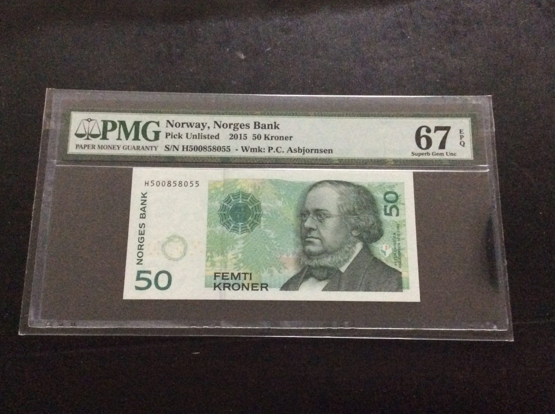 【收藏联盟】第132期拍卖——致敬女王（共60拍） 【一组3张】挪威 2015年50克朗 PMG67EPQ 、西班牙 1945年1比塞塔 PMG65EPQ&1935年10比塞塔 PMG64EPQ