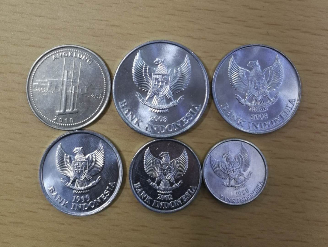 北京马甸外币专卖拍卖第三期，非贵金属硬币专场，陆续上新欢迎关注 印尼六枚/套，品相如图全新