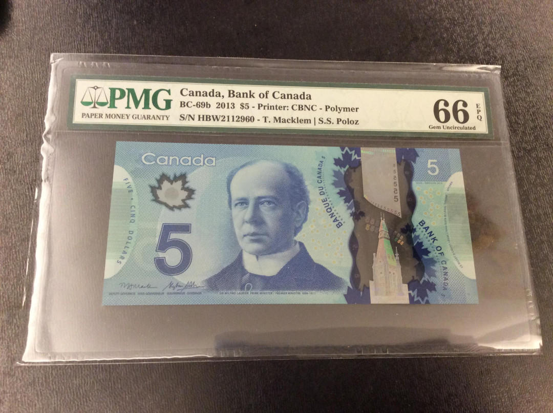 【收藏联盟】第132期拍卖——致敬女王（共60拍） 【一组2张连号】加拿大 2013年5元 塑料钞 PMG66EPQ