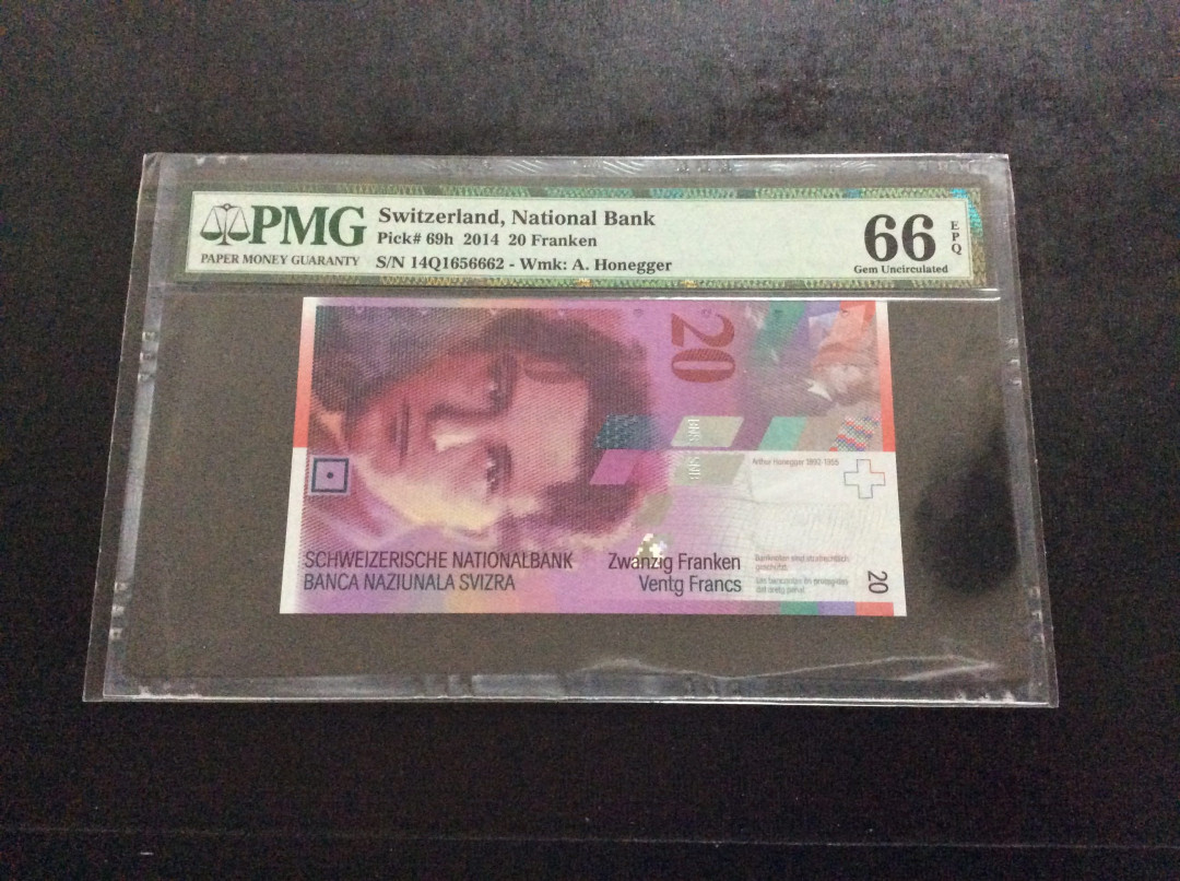 【收藏联盟】第132期拍卖——致敬女王（共60拍） 【一组2张】瑞士 2015年20法郎 000豹子号PMG66EPQ &瑞士 2014年20法郎 PMG66EPQ