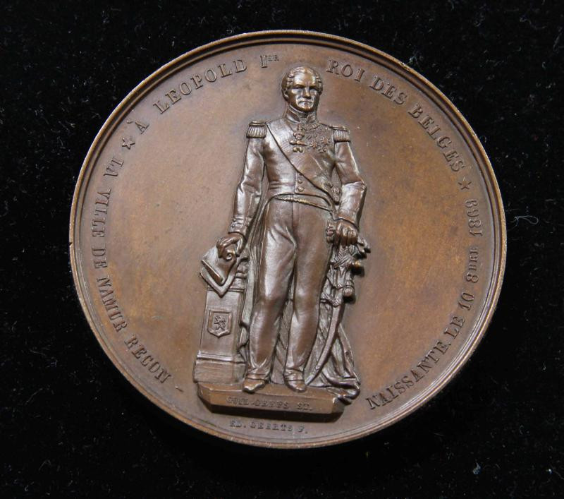 欧洲古典章拍卖（第36场） 1869年那慕尔的利奥波德一世雕像落成