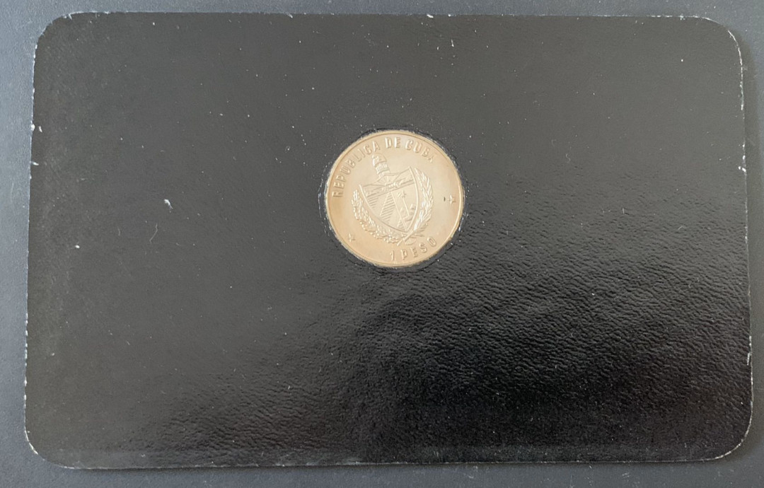 紫瑗钱币—微拍第49期  古巴 1982年 西拔牙世界杯 1比索 镍币 德国原装卡