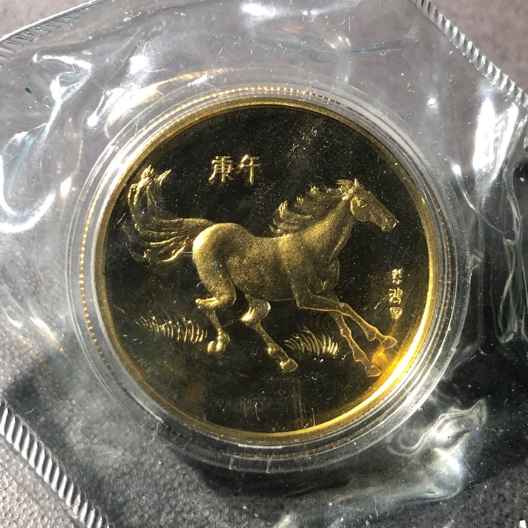 麦朵尔俱乐部精品国章，币型章专场 马