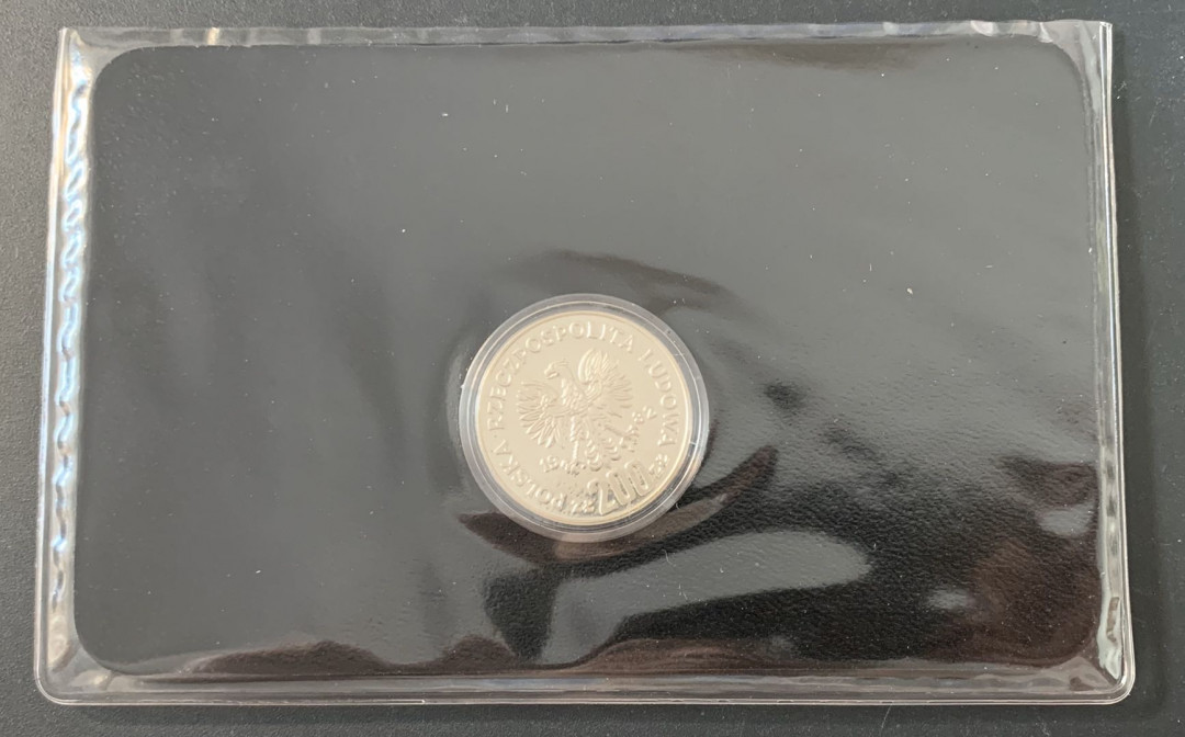 紫瑗钱币—微拍第49期  波兰 1982年 西班牙世界杯 200兹罗提 17.6克 0.75银 精制 德国原装卡