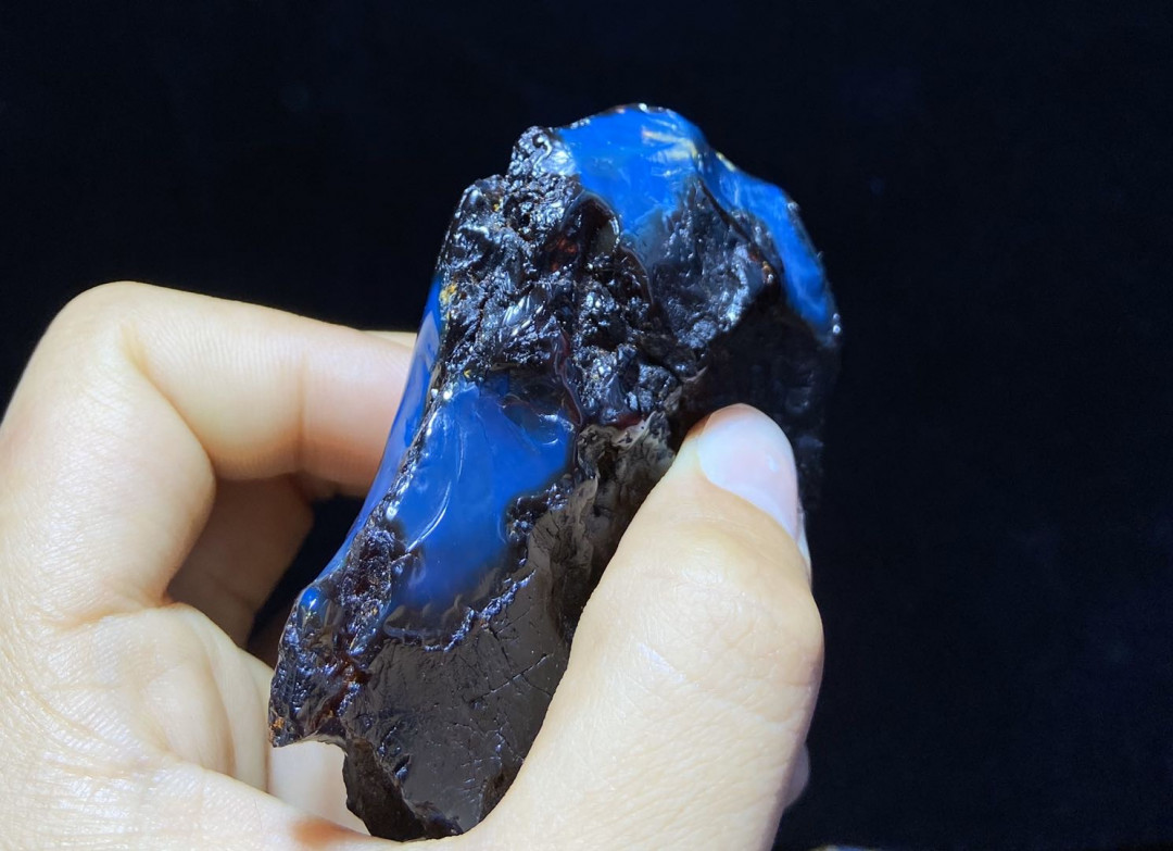 多米尼加蓝珀-缅甸琥珀 多米尼加蓝珀红皮料